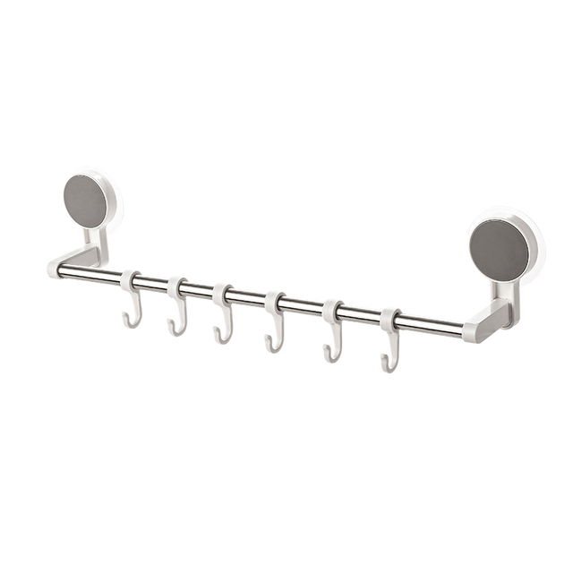Adhesivo de pared con ganchos.